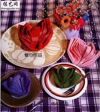 餐巾纸玫瑰花叠法 餐巾纸叠玫瑰手工diy图解╭纸的折法