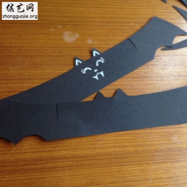 万圣节蝙蝠装饰手工制作 飞翔的小蝙蝠手工diy做法╭纸的折法