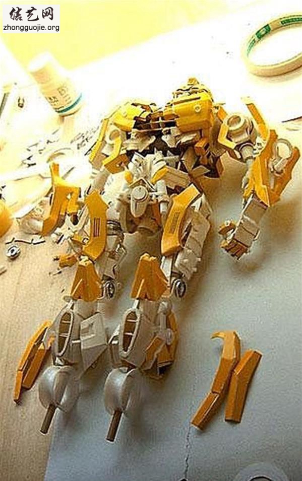 用纸板diy变形金刚大黄蜂的做法图解╭纸的折法