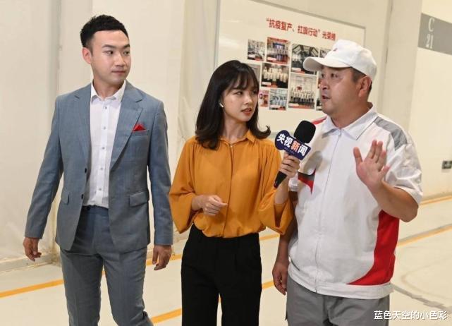 据了解,王冰冰是中国最大的媒体平台央视的持证记者