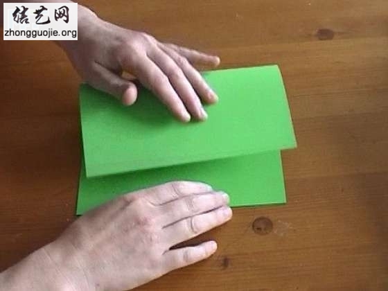 Herkese Kolay Gelecek ?ekilde Kâ??ttan Gül Yapmak Herkese Kolay Gelecek ?ekilde Kâ??ttan Gül Yapmak