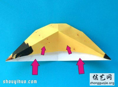 如何折纸香蕉 折纸香蕉的折法步骤图解教程 -  www.shouyihuo.net