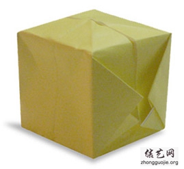 代替沙包的折纸小盒子DIY图解教程 -  www.shouyihuo.net