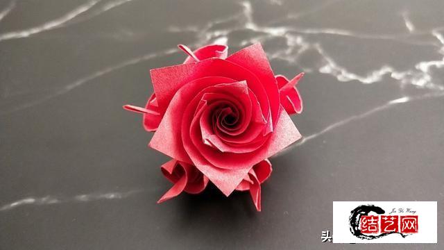 简单又漂亮立体玫瑰折纸步骤，表白玫瑰手工制作教程